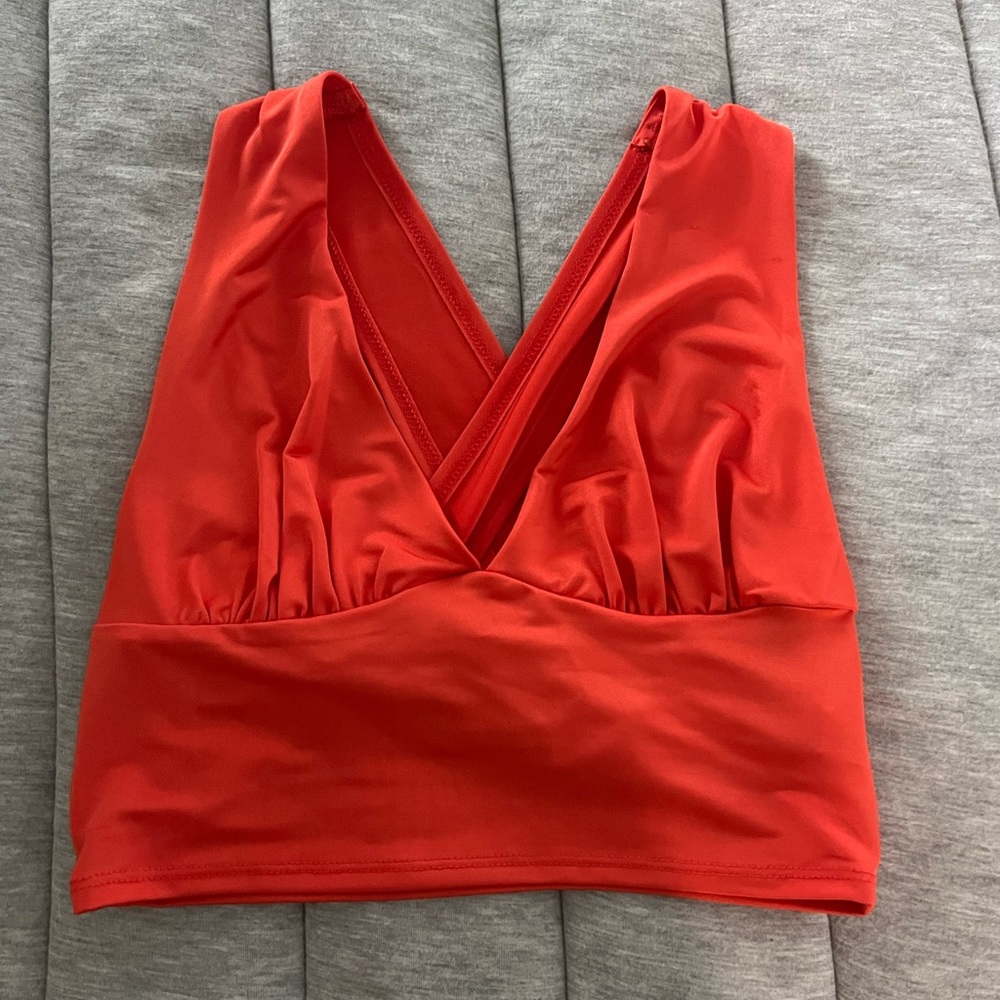 urban cropped orange shirt, cute back with a tie, never worn